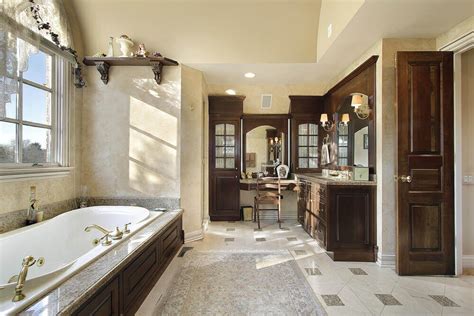 Cost To Remodel A Master Bathroom In 2020 Find Bathroom