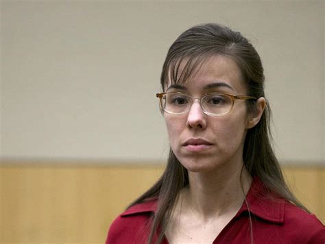 Jodi Arias Trial Update Woman Sells Her Seat In Court For Report