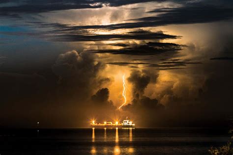 Lightning Storms Triggered By Exhaust From Cargo Ships New Scientist