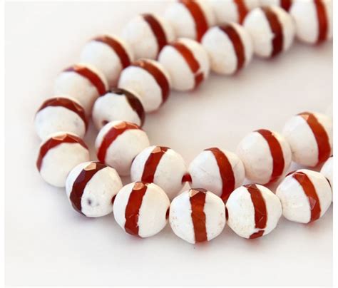 Dzi Agate Beads White With Caramel Stripe 10mm Faceted Round Golden