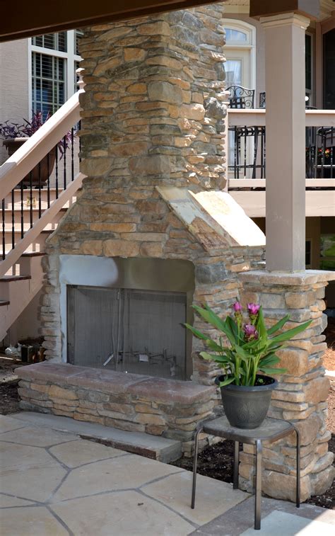 Outdoor Fireplace Pictures Photos Of Patio Fireplaces
