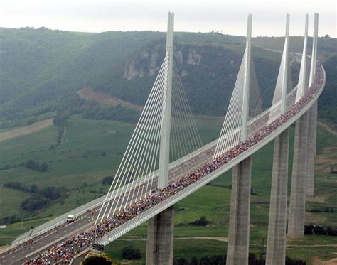 Millau Viaduct France Photos Worlds Most Incredible Bridges Ny Daily News