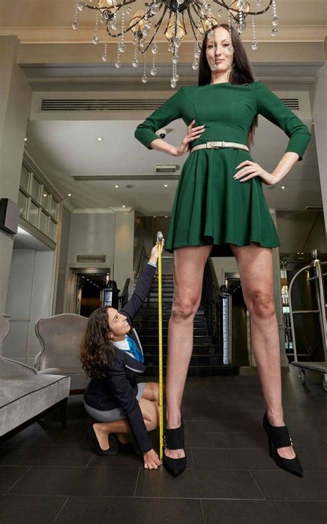 Worlds Tallest Model Measure By Lowerrider Mujeres Altas Mujeres