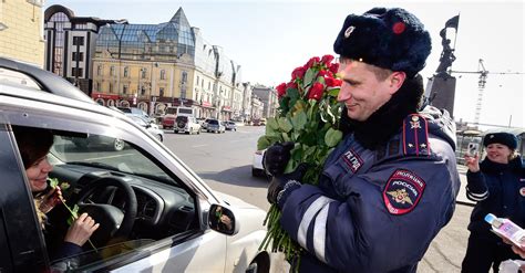 Russian Police Surprise Female Drivers On International Free Download Nude Photo Gallery