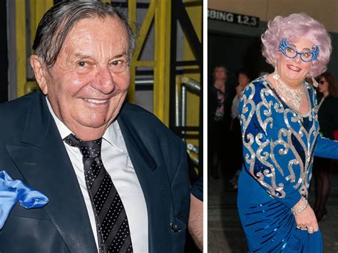 Tw Pornstars 🎆 Huge Boobs Lover General 37k 🎆 Twitter Very Sad To Hear That Barry Humphries