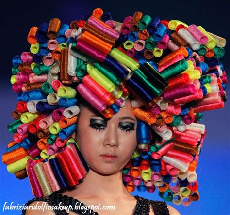Ejemplos de peinados de boda para novias. Fabrízia Ridolfi Maquiagem e Cabelo: Cabelos Loucos!