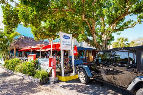 Siesta Key Oyster Bar And Restaurant Stock Photo Download Image Now