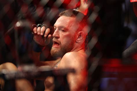 what happened to conor mcgregor coach admits ‘something seems different