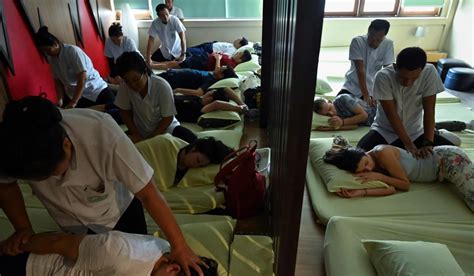 No Pain No Fame Thai Massage Could Get Unesco Status Asia News Asiaone