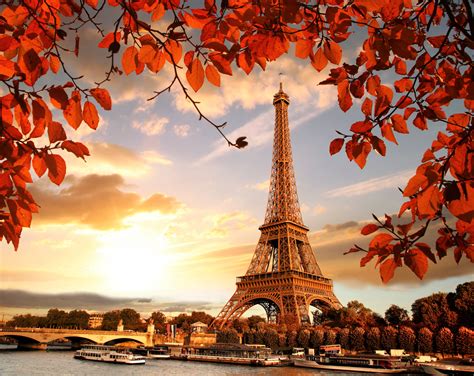 3840x2400 Eiffel Tower In Autumn France Paris Fall Uhd 4k 3840x2400