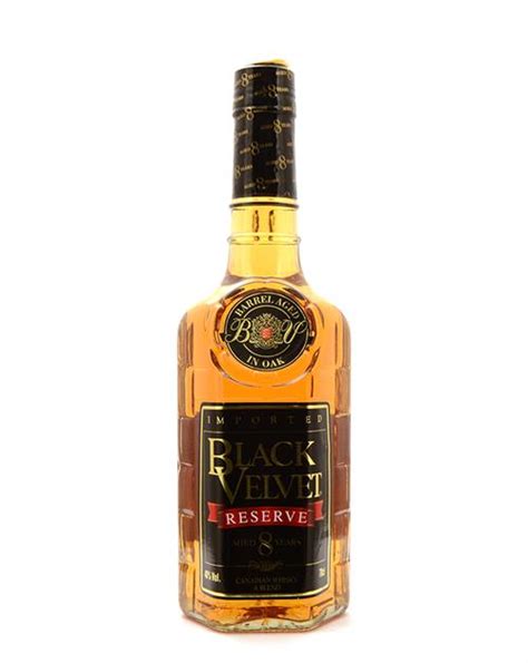 Køb Black Velvet 8 år Blended Canadian Whisky Fri Fragt