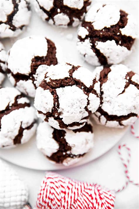 Chewy Chocolate Crinkle Cookies Recipe With Video Tutorial
