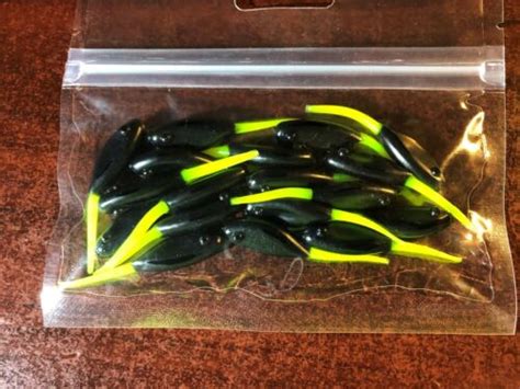Soft Plastic Baits Crappie Panfish Scented 18 Count 2 Shad