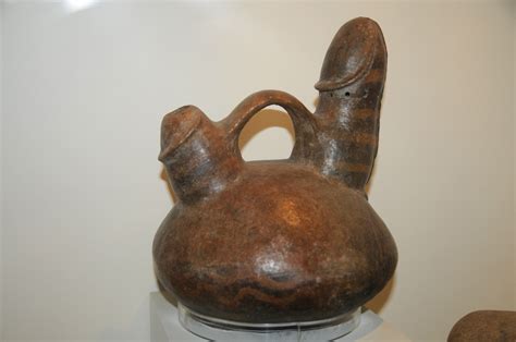 Moche Ceramics Trujillo Pictures Peru In Global Geography