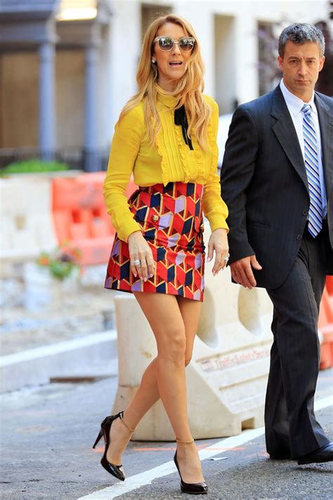 Check spelling or type a new query. Celine Dion: Die stylischsten Looks der Pop-Diva | GALA.de