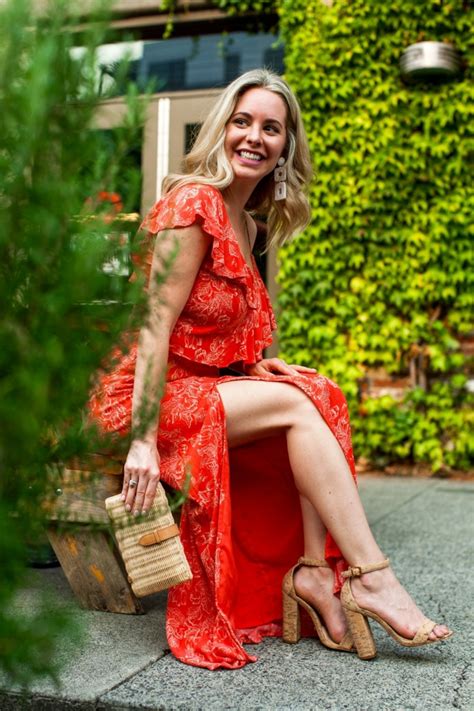 Soyez belles, modernes et rebelles ! 1001 + versions de tenue pour assister à un mariage d'automne