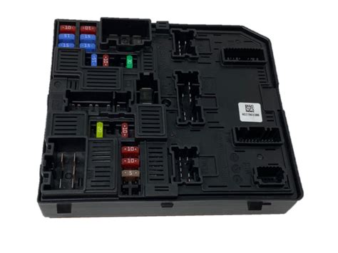 2015 2016 Nissan Rogue Ipdm Integrated Power Control Module 284b7 4ce0a
