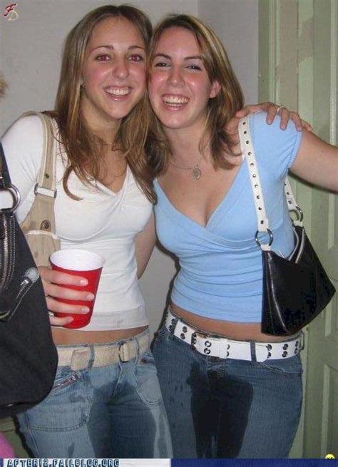 2 Drunk Girls Picture Ebaums World