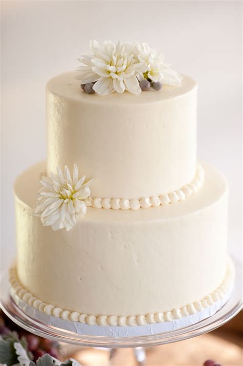 Cocoa And Fig 2 Tier Wedding Cake For Wine Lovers Wedding Jenni And