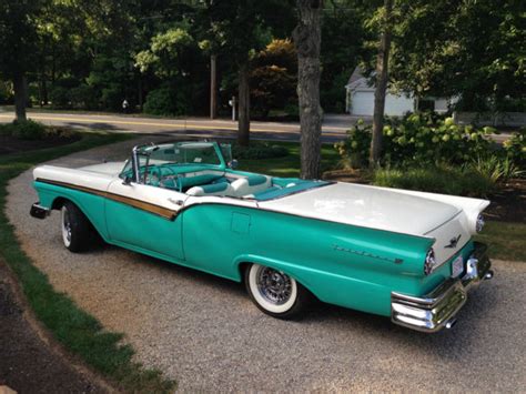 Beautifully Restored 1957 Ford Fairlane 500 Skyliner Retractable Top Classic Ford Fairlane