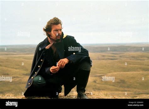 Kevin Costner Dances With Wolves 1990 Stock Photo Alamy