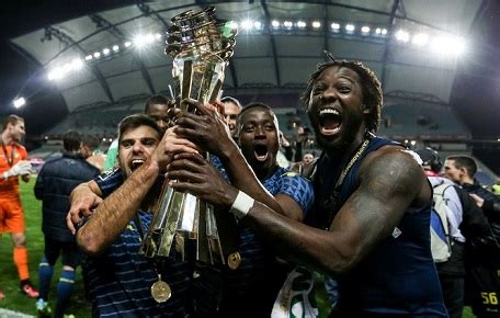 أجمل صور سيدهارت بطل مسلسل الصهر. Taça Da Liga - Taca Da Liga Passa De 34 Para Apenas Oito Clubes Zap / Estupiñán do guimarães ...