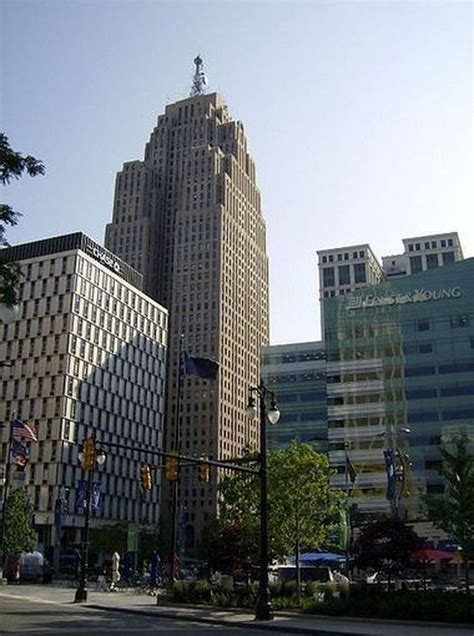 Primary Tenant Renews Lease In Detroits Penobscot Building