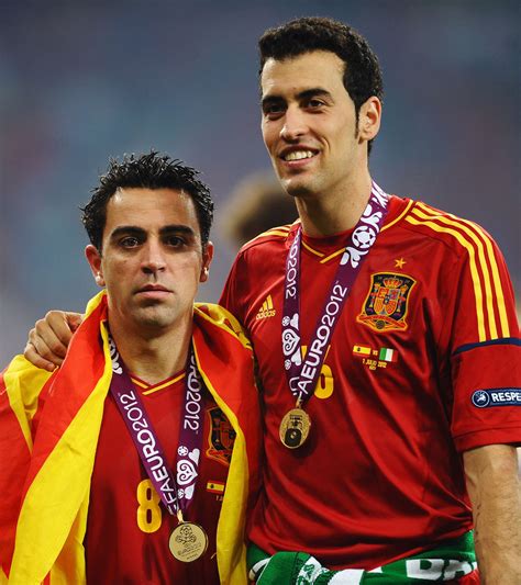 Discover everything you want to know about sergio busquets: Sergio Busquets Photos Photos - Spain v Italy - UEFA EURO ...