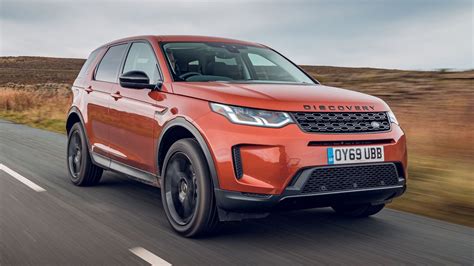 Explore the specifications of the new land rover discovery sport. Land Rover Discovery Sport SUV (2019 - ) review | Auto ...