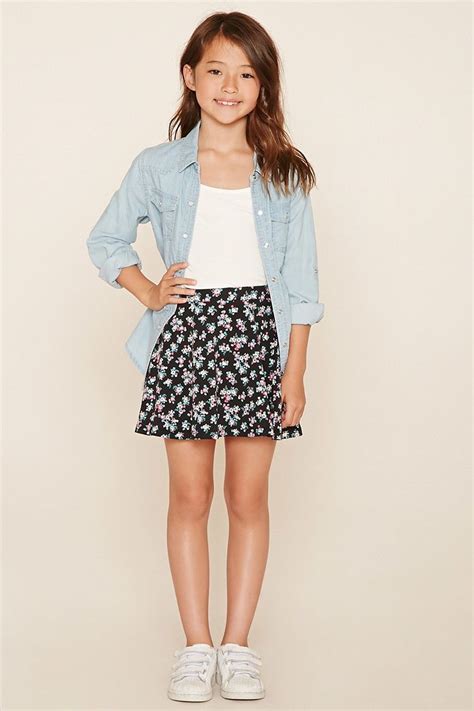 A blog that celebrates the world of pattern design. Girls Skater Skirt (Kids) | Tween fashion outfits, Girls ...