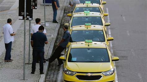 49515 Taxistas Foram Considerados Inelegíveis Para Receber O Auxílio De R 1000 Do Governo