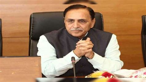 Последние твиты от vijay rupani (@vijayrupanibjp). Gujarat CM Vijay Rupani makes arrangements to transport Assam boy's mortal remains from ...