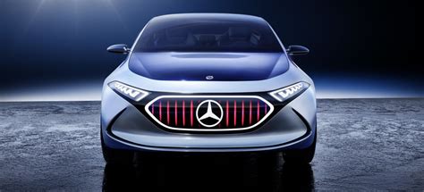 Elektromobilit T Video Mercedes Benz Setzt Sich Unter Strom News