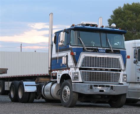 Ford 9000 Cabover For Sale