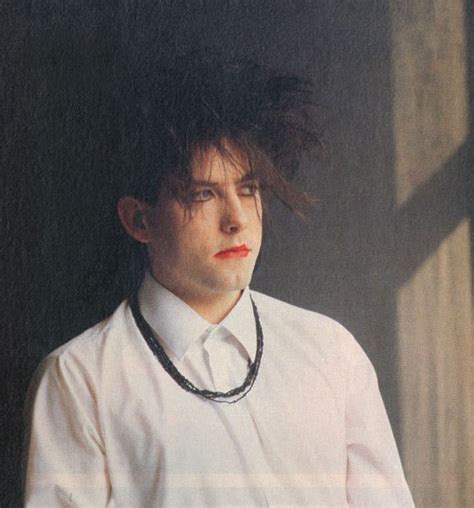 The Cure Robert Smith Photo 2896879 Fanpop