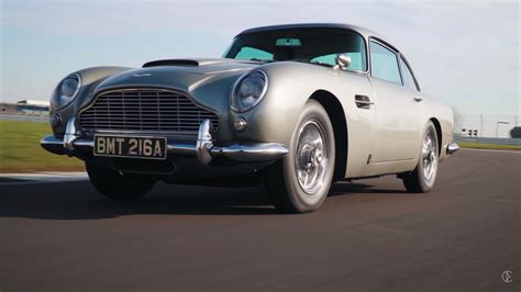Heres What Its Like To Drive 007s Aston Martin Db5 From No Time To