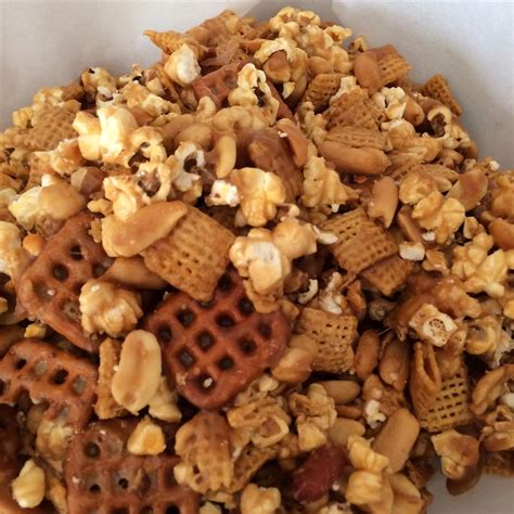 Caramel Corn Snack Mix Recipe