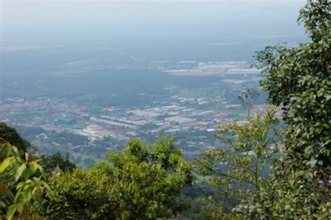 Gunung lambak) is a small mountain in kluang district, johor, malaysia. Gunung Lambak - GoWhere Malaysia