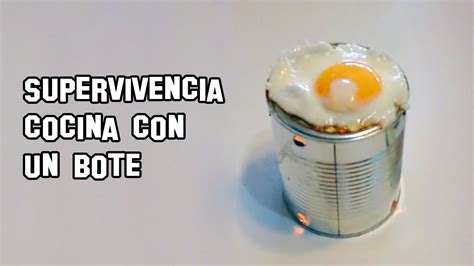 Mientras se cuecen los fideos, corta las salchichas en círculos finos y la cebolla a rodajas. Supervivencia | Como Cocinar con un Bote - YouTube