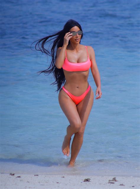 Kim In Bali Kardashian Bikini Kim Kardashian Bikini Kim Kardashian Hot