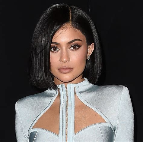 Kylie Jenners New Lip Kits Are Shades Of True Blue