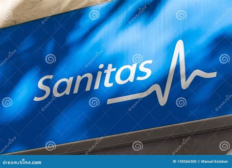 Logotipo De Sanitas En El Centro De Sanitas Imagen Editorial Imagen