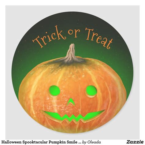 Halloween Spooktacular Pumpkin Smile Green Light Classic Round Sticker