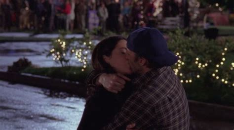 Lorelai Thanks Luke For Throwing The Party And They Share A Kiss So We