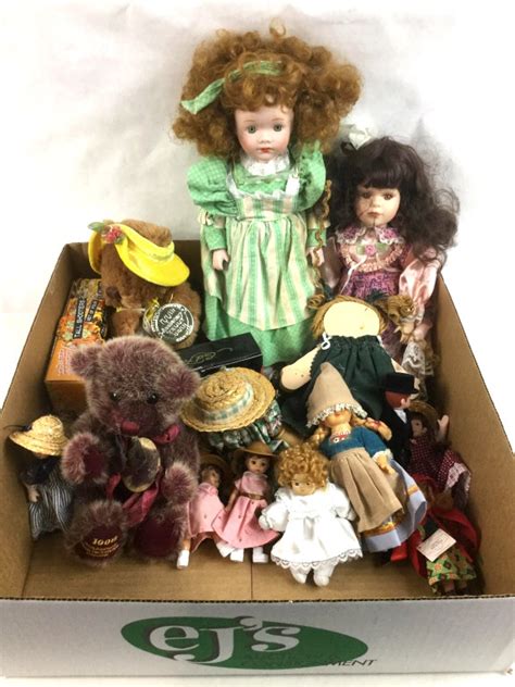 Lot Collection Of Assorted Dolls