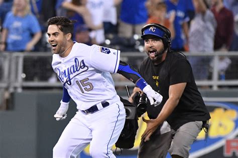 Reactions To The Whit Merrifield Contract Royals Review