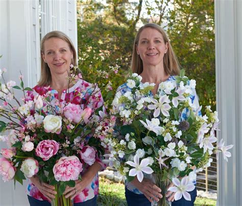 Aug 31, 2021 · the family will provide the flowers. Things We Love: Diane James Home - Design Chic Design Chic