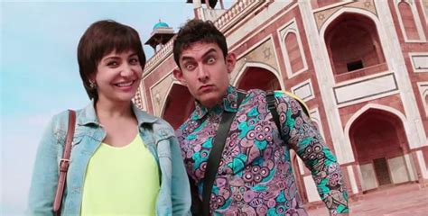 Pk Teaser Trailer Released Aamir Khan Obsessed With His Transistor