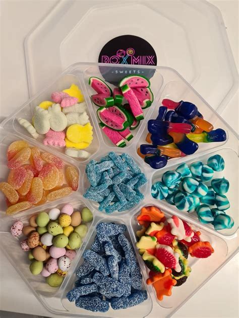 Order My Favourites Mix Sweet Platter Online From Boxmix Co Uk 24 7
