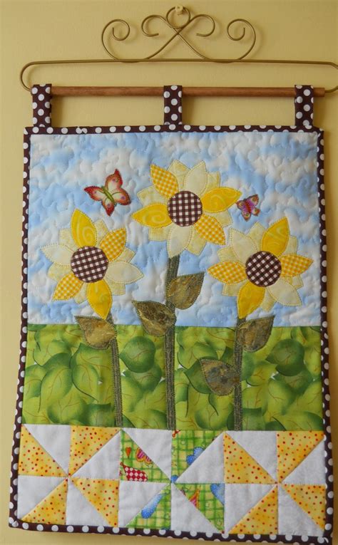 Spring Wallhanging Sunflower Patchwork Quilted Wallhanging